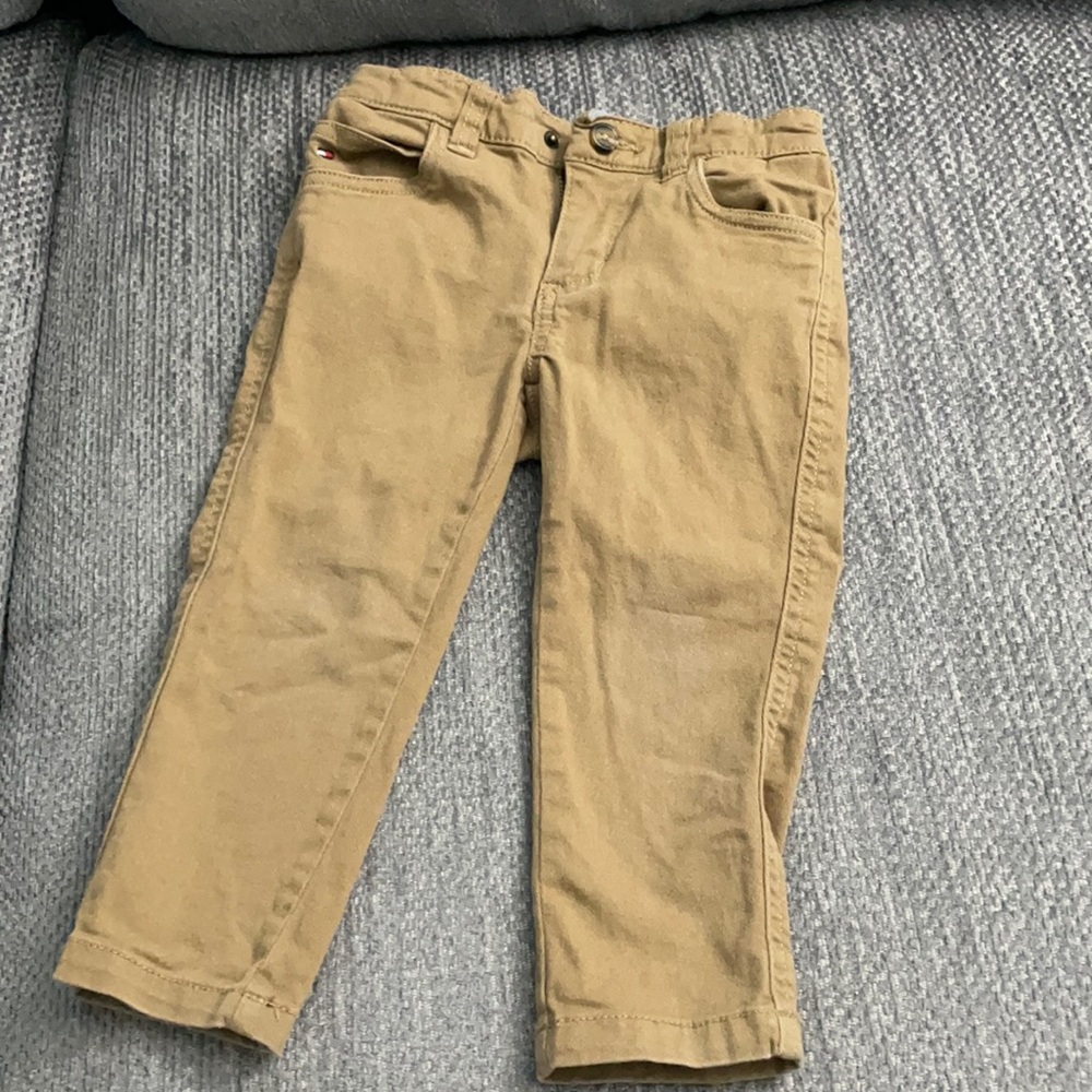 Tommy Hilfiger 2T khaki pants